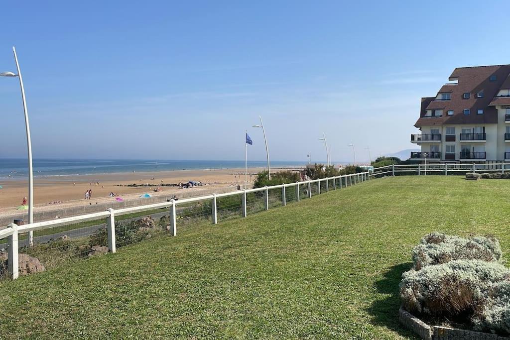 Le Lagon De Leon Elegant Refuge En Bord De Concu Pour Deux Adultes Offrant Un Acces Prive Et Direct A La De Et A La Promenade Marcel Proust * Cabourg